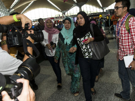 Изчезна самолет на малайзийските авиолинии с 239 души на борда