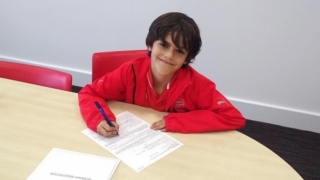 Пирес - капитан на Арсенал