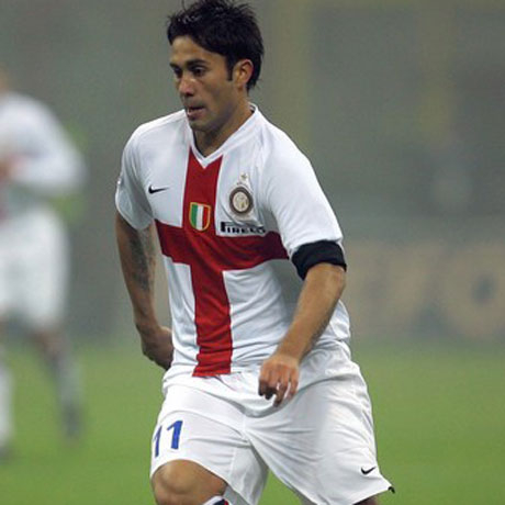 Уест Хем се интересува от чилиеца Луис Хименес от Интер