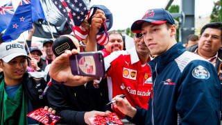 Руснакът Даниил Квят се присъедини към тима на Ферари като