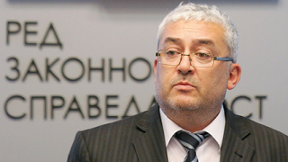 Цветанов крадял от немски политически фондации, обяви РЗС