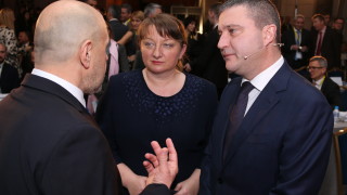 Няма правилен начин да се проведе дебата за присъединяването ни