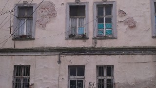 Областна администрация в Бургас иска имотът на ул Булаир №5