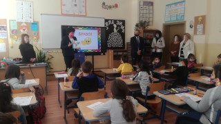 Таня Михайлова: На учениците им е по-хубаво в училище, отколкото вкъщи
