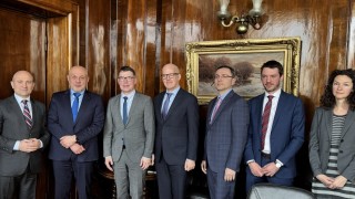 В момента преговаряме с Европейската комисия относно правилата за получаване