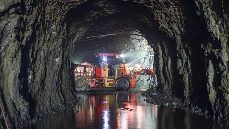 Канада лежи върху "безплатно" гориво за милиарди долари