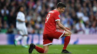 Пауло Серджо защити Роберт Левандовски за слабата му форма в