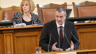 Няма нужда от по-голяма ограда по границата, убеден Йовчев