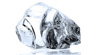 Огромният диамант който Сотбис не можа да пласира миналата година