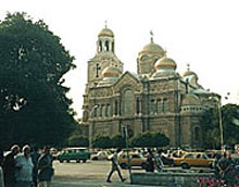 Ценни антики откриха в кола във Варна