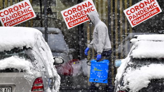 Северна Македония налага по стриктни мерки от сряда информира Политико Те