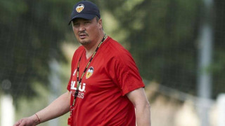 Пресконференцията продължи около 10 минути Представянето не отстъпваше по интерес