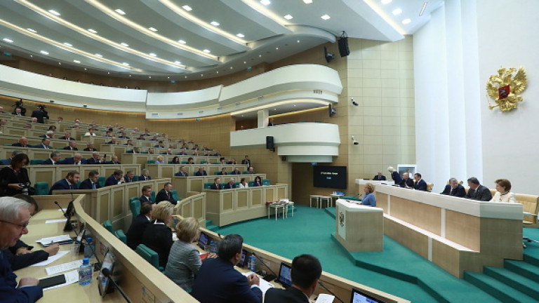 Горната камара на руския парламент прокара законопроект, предвиждащ чуждестранните медии
