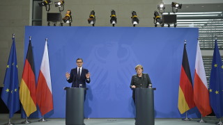 Премиерът на Полша Матеуш Моравецки разкритикува германския канцлер Ангела Меркел
