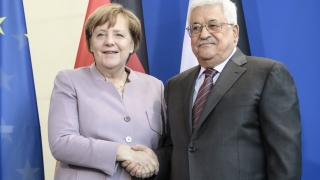 Меркел подкрепи създаването на палестинска държава като решение на конфликта с Израел