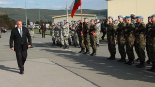 Между първо и второ четене на Закона за хората с