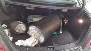 Спряха контрабанда на близо 1 3 милиона лева през ГКПП Капитан Андреево Това се