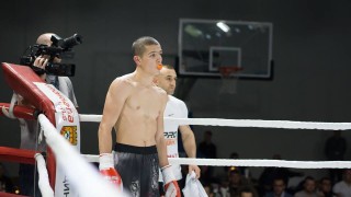 Българският боец Али Юзеир продължава победния си път на ринга