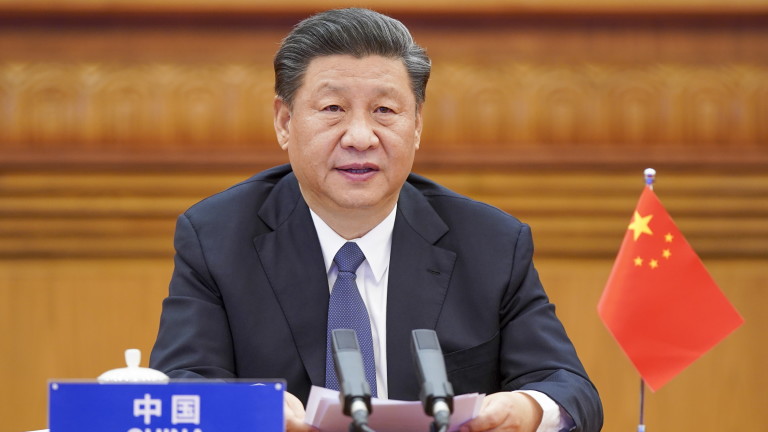 Китайският президент Си Дзинпин предупреди, че санкциите срещу Русия ще
