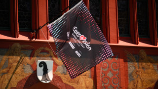 Евровизия е едно от малкото телевизионни предавания които се излъчват от 50 те