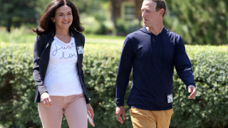 Дясната ръка на Зукърбърг напуска Меta