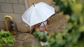 Днес от северозапад в страната ще навлиза относително студен въздух