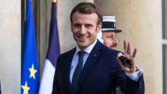 Саркози подкрепя Макрон за президент, разчита на опита му