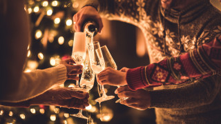 Периодът на коледно новогодишните празници е винаги изпълнен с много събирания