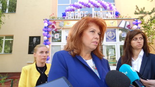 Президентът Радев показа че може да прави правителство Успешен състав