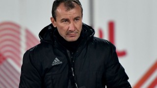 Продължава да не е ясно кога голмайсторът на ЦСКА и