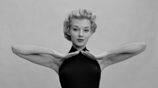 Джесика Рабит е призната за една от най сексапилните героини в