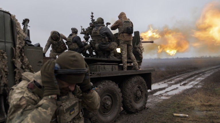 Украйна съобщи в четвъртък, че изтегля войските си от някои