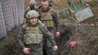 Зеленски покани на среща Путин в Донбас, където се води война