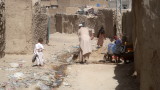  Повече от 2500 души са починали след земетресенията в Афганистан 