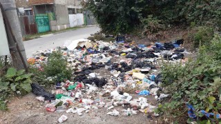 Жители на Бургас са притеснени заради незаконно сметище в кв