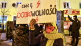 Сблъсъци на пореден протест на жени в Полша 