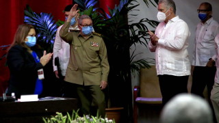 Сянката на фамилията Кастро в Куба