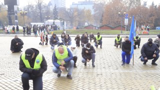 В камерен формат премина вторият протест на полицаите - заради епидемията