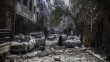 Евакуират хиляди от обсадено предградие на Дамаск 