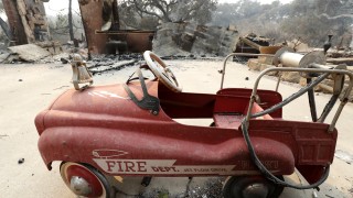 32 са жертвите на пожарите в Калифорния