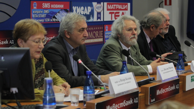 Недостиг на 400 000 души работна ръка прогнозират от БАН