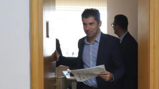 Електромобили и части за спътници - чужди компании искали да налеят €2 млрд. в българската икономика