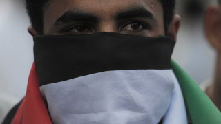 Хамас заяви в събота че няма да се разоръжи докато не