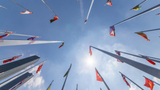 Американският вестник New York Times публикува обширна статия в която