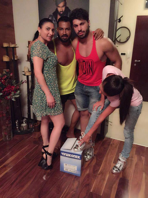 Азис, Преслава и Фики на групов чушкопек (СНИМКА)