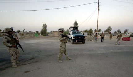 Иракските сили напредват към Тикрит