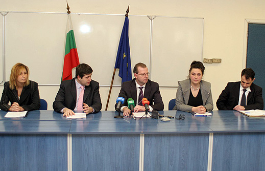 3000 съмнителни декларации за дарения в НАП до момента