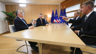 Лидерите на Полша Словакия Унгария и Чехия ще обсъдят в