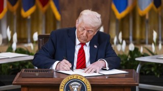 САЩ ще подпишат скоро споразумението за полезните изкопаеми с Украйна