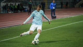 Ботев Враца договори привличането на халфа Андреас Васев Офанзивният футболист